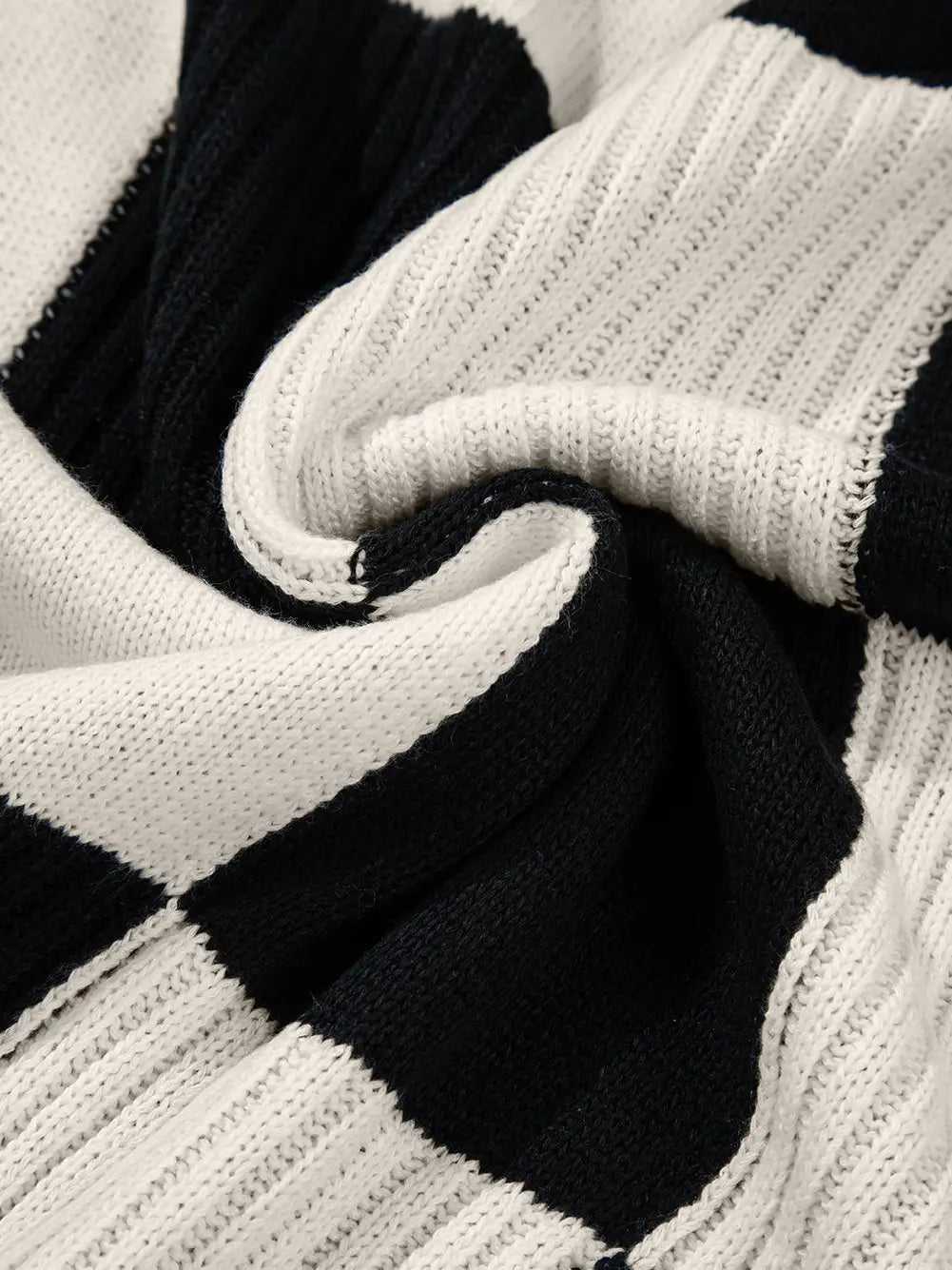 Khaki Checkered Short Sleeve Sweater